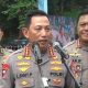 Kapolri Jenderal Polisi Listyo Sigit Prabowo memberikan keterangan pers di RSCM Jakarta terkait kematian pengemudi ojol akibat terlindas rantis Brimob, Jumat (29/8/2025).