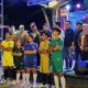 Ketua Askab PSSI Tanah Bumbu, H.M. Syaripuddin SE (Bang Dhin), bersama Ketua KONI Adi Haidir Putra saat launching jersey Tim Perprov di Pantai Pagatan.