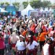 Ribuan pengunjung memadati MyPertamina Pasar Rakyat 2025 di Tangcity Mall, Tangerang. Acara ini menghadirkan bazaar UMKM, cooking competition, hiburan musik, dan promo menarik