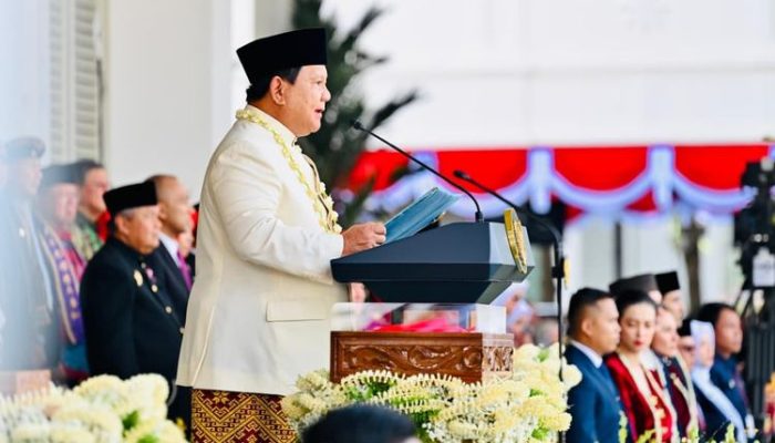 Kalung Ronce Melati Jadi Sorotan di Upacara HUT ke-80 RI di Istana Merdeka