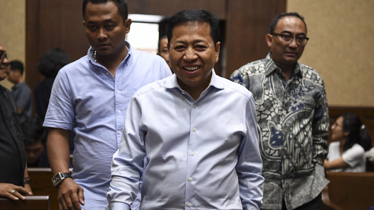 Setya Novanto resmi bebas bersyarat dari Lapas Sukamiskin, Jawa Barat, Minggu (17/8/2025).