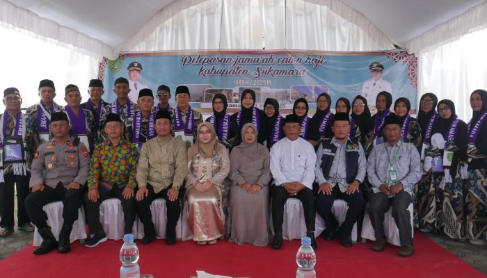 Bupati Sukamara Lepas Keberangkatan 28 Jamaah Calon Haji