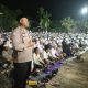 Ribuan jamaah menghadiri Haul Guru Cantung di Desa Sungai Kupang, Kelumpang Hulu, dengan pengamanan ketat dari Polsek dan personel gabungan.