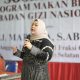 Anggota Komisi IX DPR RI Mariana saat menyampaikan sosialisasi pentingnya gizi seimbang kepada warga Kecamatan Satui.