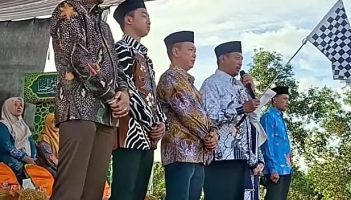 Bupati Sukamara Buka Pawai Ta’aruf MTQ ke-23 dan FSQ ke-12, Serukan Semangat Cinta Al-Qur’an