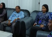 Tim KemenPANRB Lakukan Verifikasi WBK di Disnakerind Tanah Laut