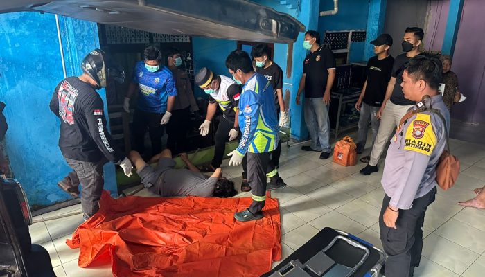 Mayat Pria Ditemukan di Halaman Kos, Polisi Duga Meninggal Karena Sakit