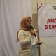 Kepala DP3AP2KB Tanah Laut Maria Ulfah memaparkan capaian penurunan angka stunting dalam forum koordinasi lintas sektor di Pelaihari.