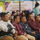 Wakil Bupati Tanah Laut H. Muhammad Zazuli saat meluncurkan Calendar of Event 2026 di Hall Q Mall Banjarbaru