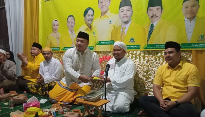 HUT ke-61 Partai Golkar, 1.500 Warga Banjarbaru Terima Paket Sembako