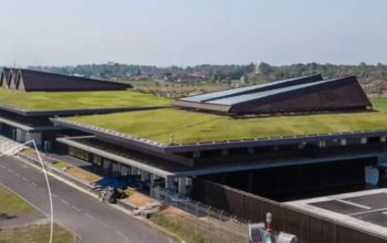 Bandara Banyuwangi, bandara internasional, tanpa AC, arsitektur hijau, Banyuwangi, kearifan lokal, ramah lingkungan, Jawa Timur, DJPU, pariwisata