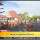Sekretaris DPRD Tanah Laut memimpin apel rutin pegawai di halaman kantor Sekretariat DPRD Tanah Laut.