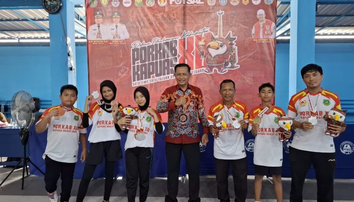Atlet Tenis Meja dan Silat Sumbang  Medali Emas untuk Kapuas Barat di Porkab 2025