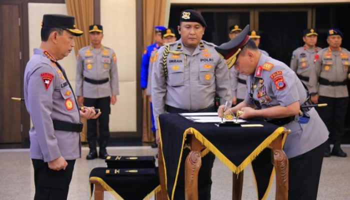 Kapolri Pimpin Sertijab Sejumlah Pejabat Tinggi Polri