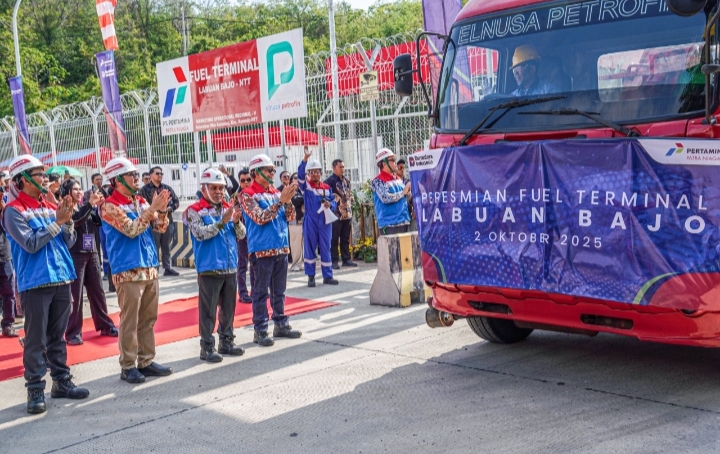 Peresmian Fuel Terminal Labuan Bajo, Manggarai Barat, NTT oleh Pertamina Patra Niaga bersama Pemkab Manggarai Barat, Kamis (2/10/2025).