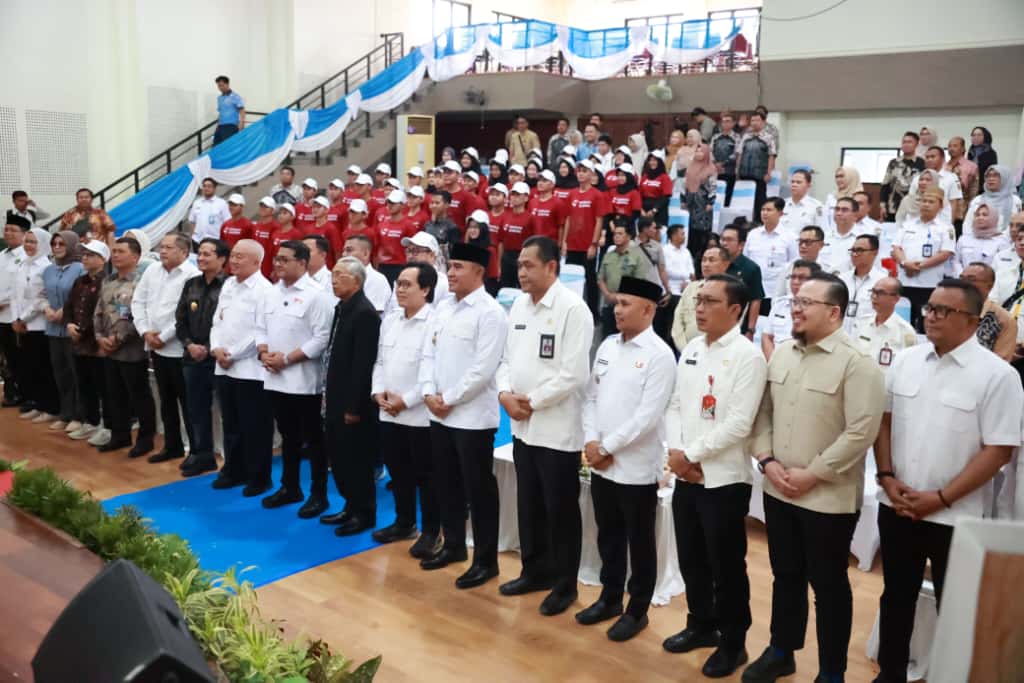 Wakil Bupati Tanah Bumbu H. Bahsanuddin menghadiri launching Sekolah Garuda Transformasi di SMA Negeri Banua Kalimantan Selatan, Rabu (8/10/2025).