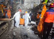 Basarnas Temukan 13 Jenazah Tambahan Korban Reruntuhan Mushalla Ponpes Al-Khoziny