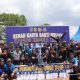 Karang Taruna Kabupaten Balangan menerima trofi juara umum KKBWKT ke-36 di Lapangan Gubernur Soebarjo, Banjarmasin.