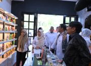 Menparekraf Kagumi Kreativitas Anak Muda Banua, Wagub Kalsel Dampingi Kunjungan ke Banjarbaru