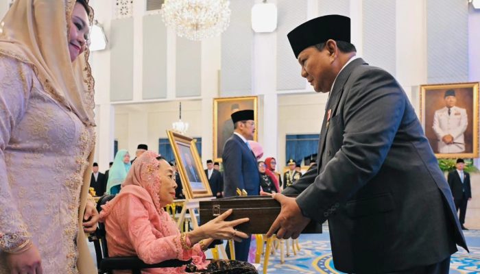 Presiden Prabowo Anugerahkan Gelar Pahlawan Nasional kepada 10 Tokoh Bangsa