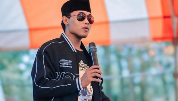 Ciumi Anak dalam Pengajian, Gus Elham Dikecam Publik dan Pejabat