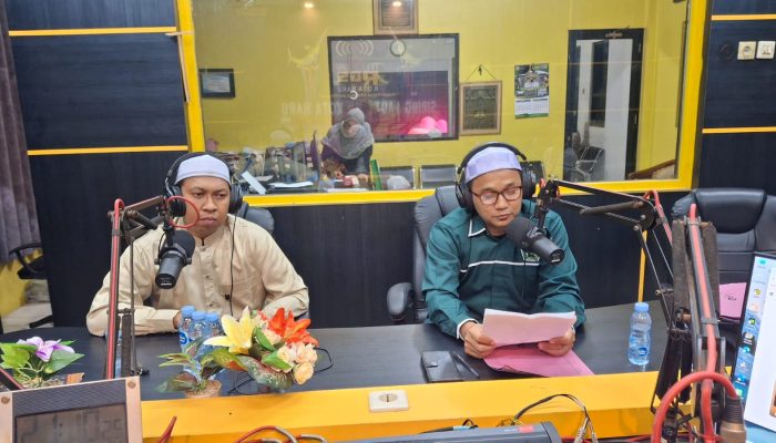 Kepala Kemenag Kotabaru Apresiasi Program Ceramah Agama Radio Gema Saijaan