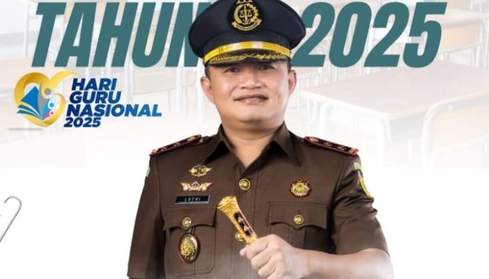 Kepala Kejaksaan Negeri Tanah Laut Apresiasi Guru di Hari Guru Nasional ke-80