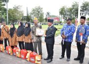 Peringatan Hari Pahlawan dan HKN ke 61, Bupati Wiyatno Serahkan Bantuan Tali Asih