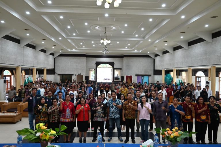 Peserta Koperasi Merah Putih Barito Timur mengikuti pelatihan peningkatan kompetensi SDM.
