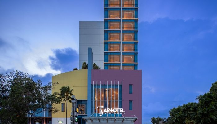 Semarak Akhir Tahun, ARTOTEL TS Suites Surabaya Suguhkan Perayaan Penuh Warna