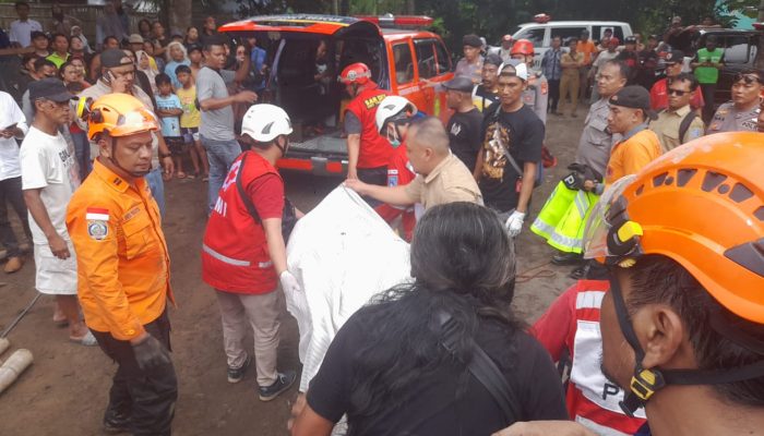 Tiga Penggali Septic Tank Tertimbun, Satu Tewas di Sleman