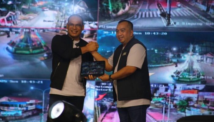 Pemkab Kotabaru Resmi Tutup Hubfest 2025, Ribuan Warga Padati Siring Laut