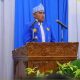 Bupati Rahmat Trianto berdiri di podium DPRD Tanah Laut saat memaparkan capaian kinerja dan tantangan pembangunan pada peringatan Hari Jadi ke-60 Kabupaten Tanah Laut.