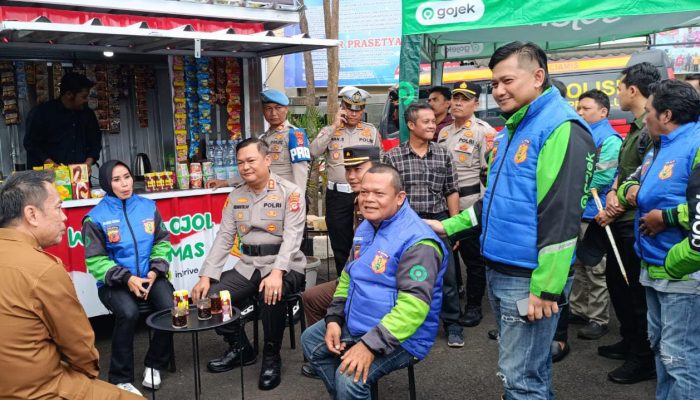 Ratusan Driver Ojol di Ciamis Ikuti Apel Kamtibmas Jelang Natal dan Tahun Baru