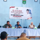 Anggota DPRD Tanah Bumbu Habib Mail menerima aspirasi warga dalam kegiatan reses di Desa Sarigadung.