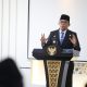 Bupati Tanah Bumbu Andi Rudi Latif memberikan sambutan pada pelantikan pejabat eselon II di Batulicin.