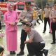 Kapolres Balangan memimpin upacara kenaikan pangkat 29 personel Polres Balangan