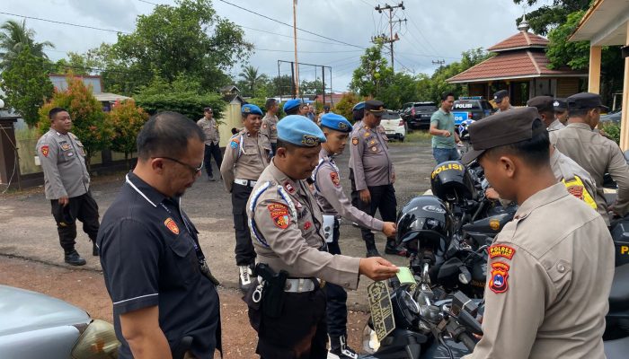 Sipropam Polres Tanah Laut Gelar Operasi Disiplin di Dua Polsek