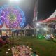Suasana kegiatan pasar malam di pusat Kota Majalengka yang mulai beroperasi dengan keramaian pengunjung