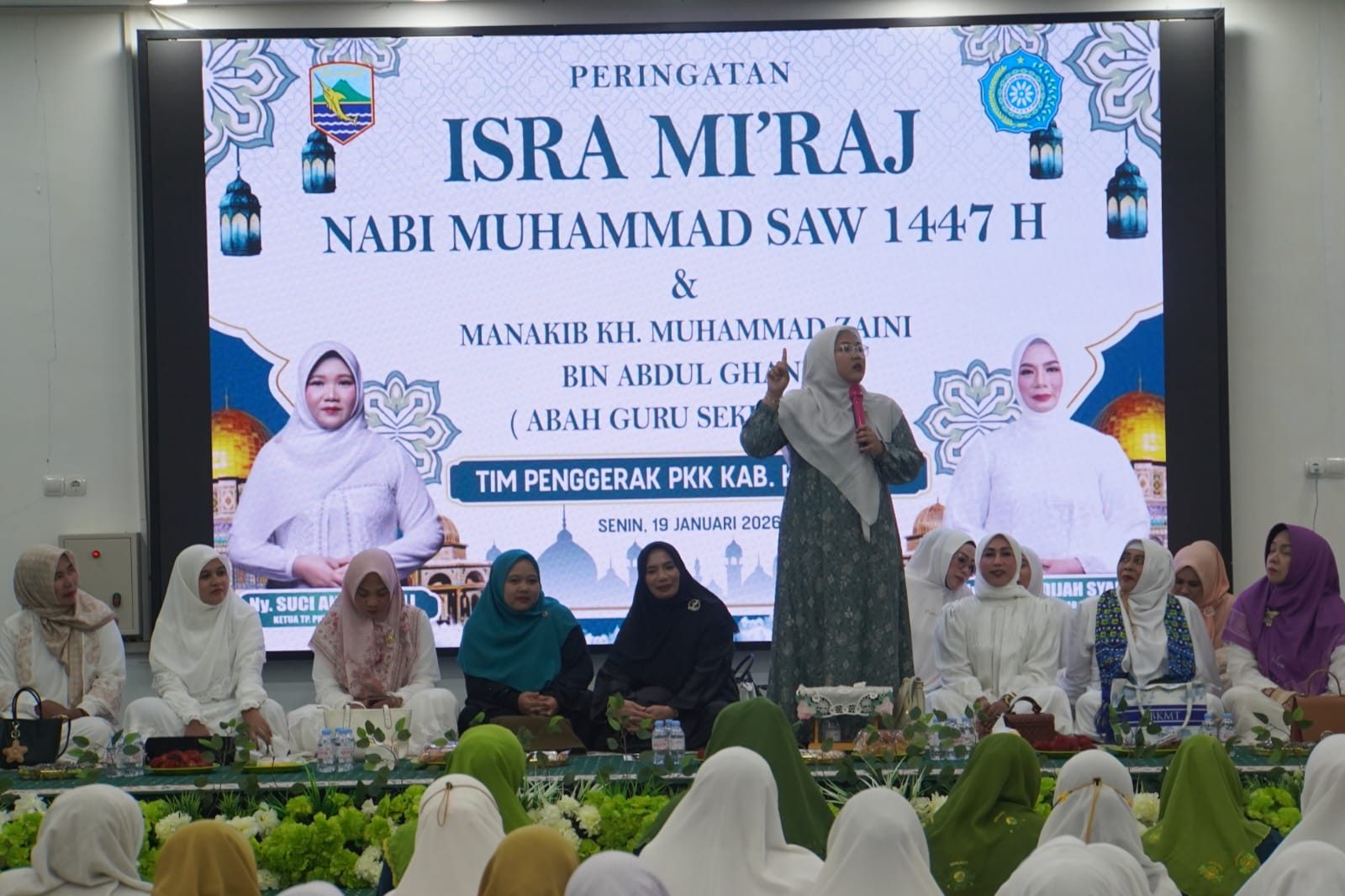 TP PKK Kotabaru menghadiri peringatan Isra Mi’raj 1447 Hijriah di Masjid Apung Siring Laut Kotabaru