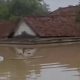 Permukiman warga di Kabupaten Karawang terendam banjir akibat luapan Sungai Citarum dan Cibeet.