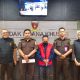 Kejaksaan Tinggi Jawa Timur menahan tersangka AHS dalam kasus dugaan korupsi Program BSPS Sumenep di Gedung Pidsus Kejati Jatim.