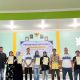Penyerahan sertipikat tanah kepada pelaku UMKM di Desa Sebelimbingan Kabupaten Kotabaru
