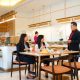 Pengunjung menikmati Sunday Brunch All You Can Eat di Legen Restaurant Atria Hotel Malang