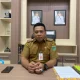 Kepala Disnakertrans Tanah Bumbu menjelaskan kebijakan rekrutmen tenaga kerja lokal untuk menekan angka pengangguran.