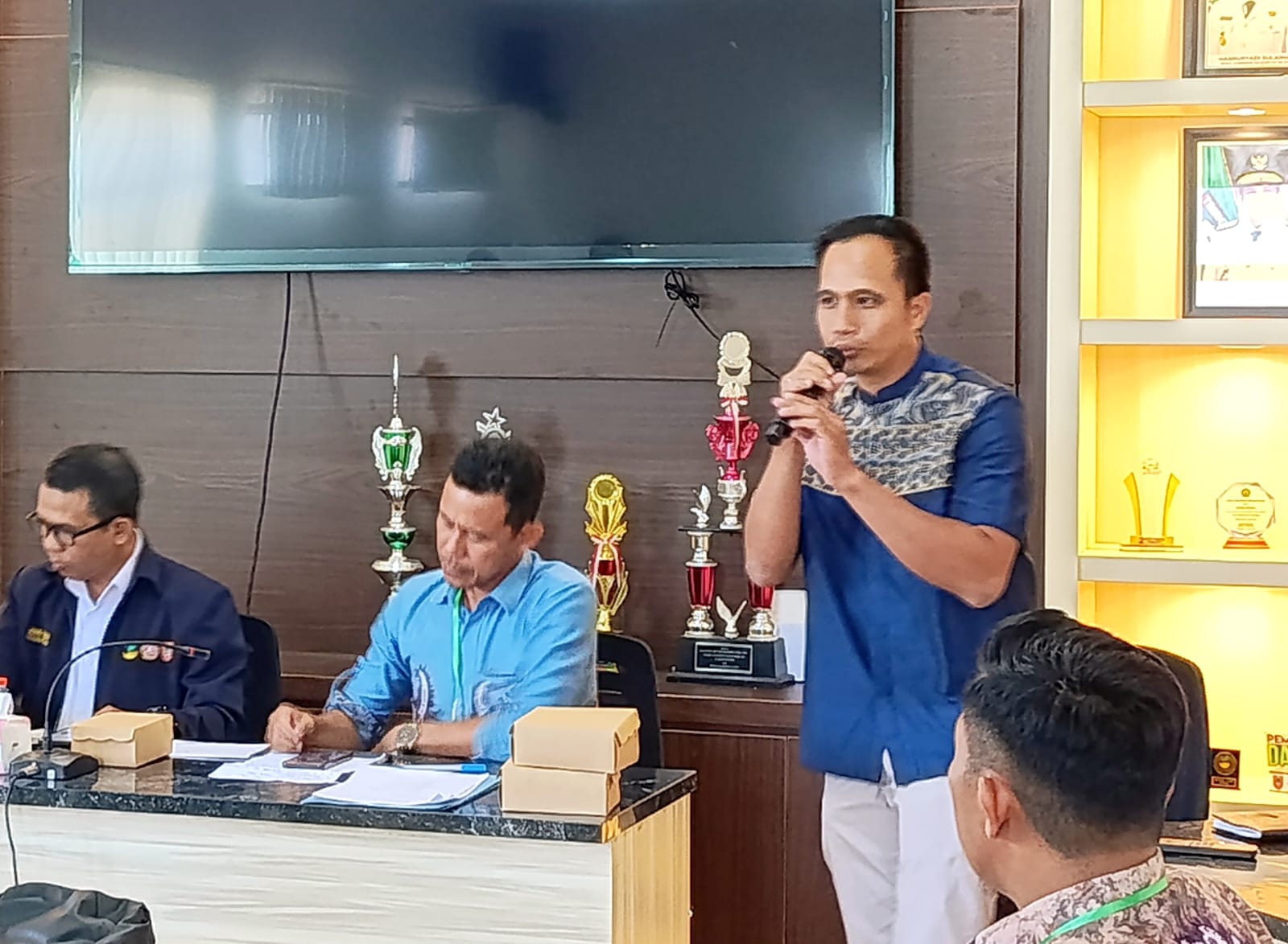 Proses pemilihan Ketua Karang Taruna Tanah Laut dalam Temu Karya 2026–2031 di Aula Dinsos Tanah Laut.