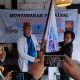 Serah terima pataka SMSI DIY kepada Jafarudin usai terpilih sebagai Ketua SMSI DIY periode 2026–2030 dalam Musprov di Yogyakarta.