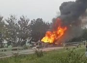 Kebakaran Truk Tangki di Tol Cipali Bikin Jalur ke Cirebon Macet Panjang