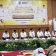 Bupati dan Wakil Bupati HSU bersama jajaran Forkopimda dan tokoh masyarakat mengikuti acara silaturahmi serta buka puasa bersama dalam rangka satu tahun kepemimpinan di Amuntai.