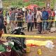 Polisi dan warga berada di lokasi penemuan mayat pria di Sumedang Utara saat proses olah TKP berlangsung.